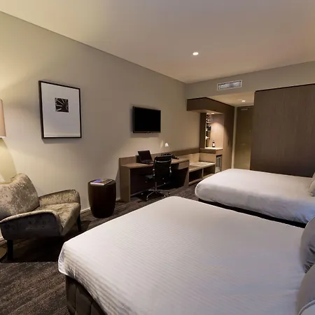 The Glen Hotel And Suites-3