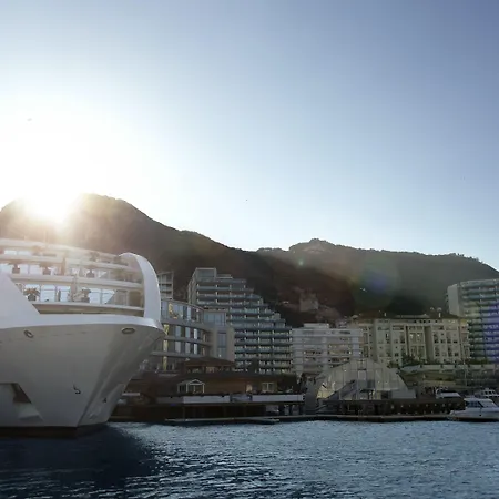 Sunborn Gibraltar-3