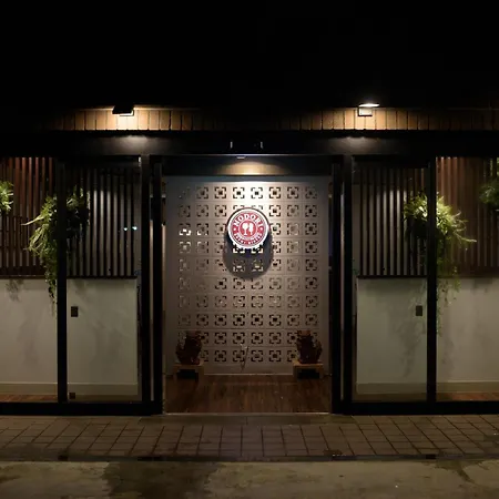 Prostyle Ryokan Naha Kenchou Mae-3