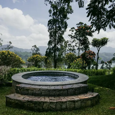 Ceylon Tea Trails-2