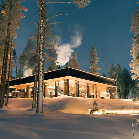 Levi Oloresort-2