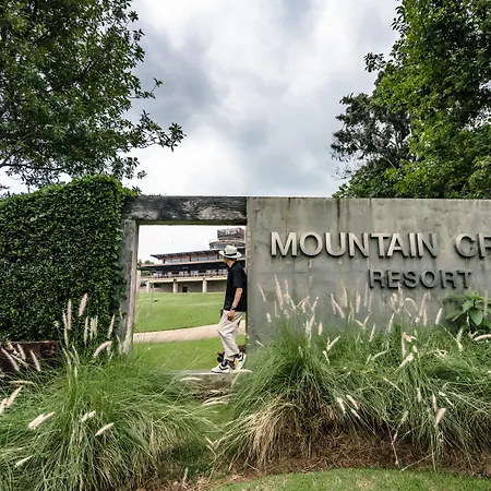 Mountain Creek Golf Resort & Residences-3