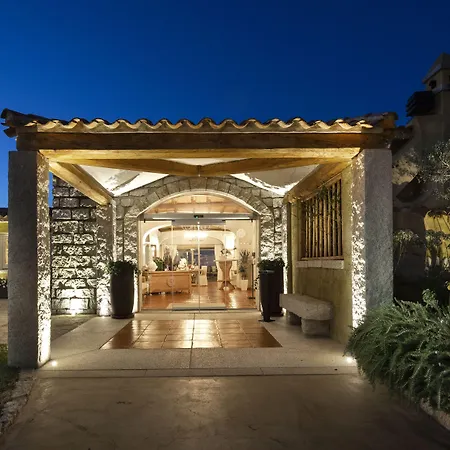 Hotel Li Finistreddi-3