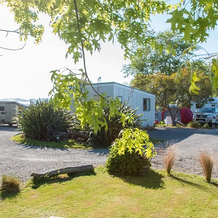 Martinborough Top 10 Holiday Park-3