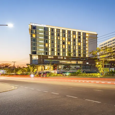 Crowne Plaza Vientiane By Ihg-3