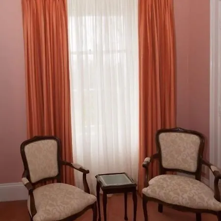 Ivyleigh House-3