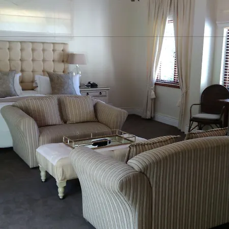Fernwood Manor Boutique Guest House-3