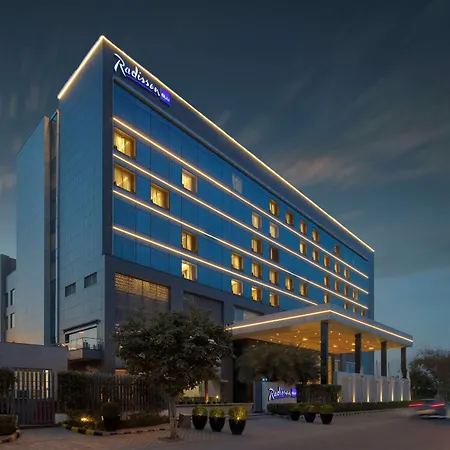 Radisson Blu Faridabad-3