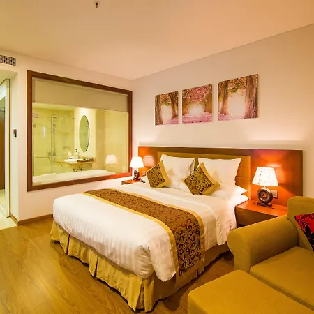 Gold Coast Hotel Resort & Spa-3