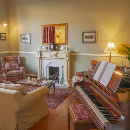 Lochinver Guesthouse-2