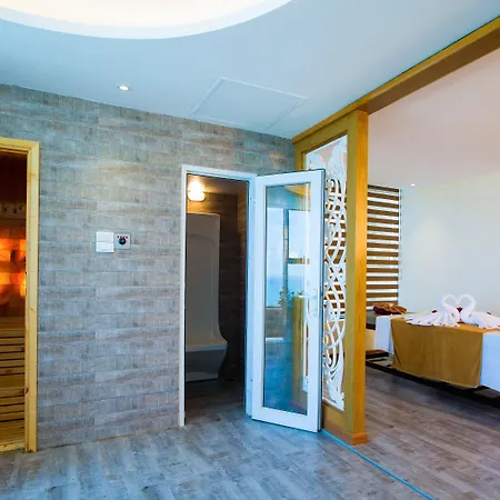 Muong Thanh Luxury Da Nang Hotel-3