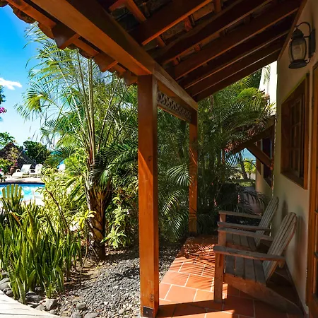 Sansara Surf Yoga & Resort-2