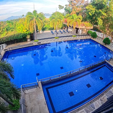 Centauria Wild Resort-2