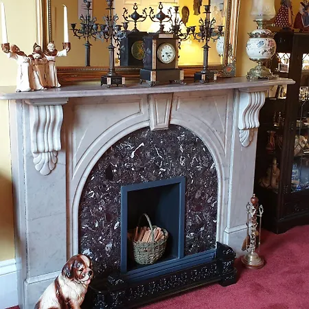 Creston Villa Guest House-3