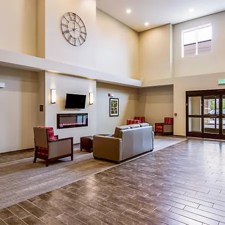 Comfort Suites Wooster Near University Campus-2