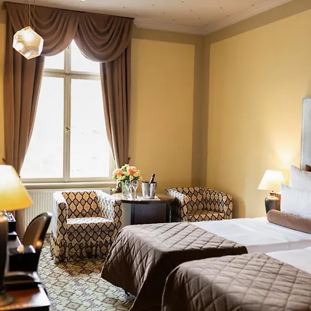 Grandezza Hotel Luxury Palace-3