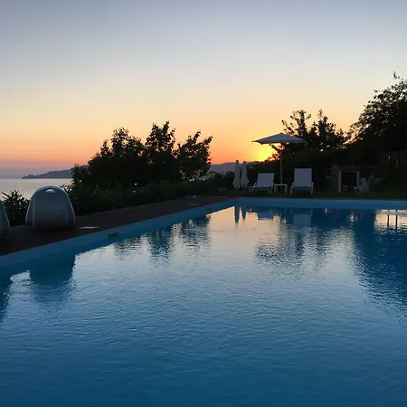 Villa Riviera Resort-3