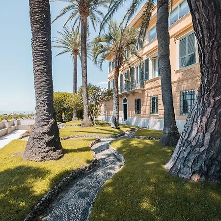 Villa Riviera Resort-2
