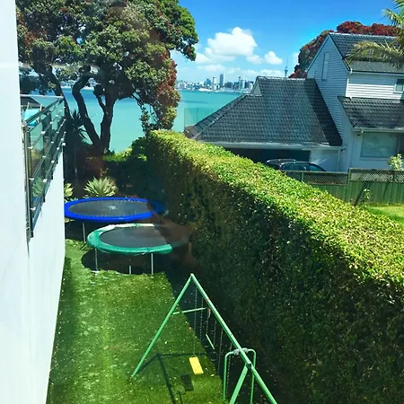 Sea View Guest House-2
