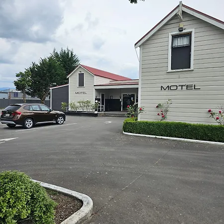 Gateway Motor Inn-3