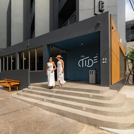 Hotel Tide Phuket Beachfront-2