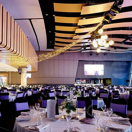Oval Hotel At Adelaide Oval-2