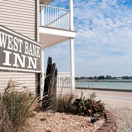 West Bank Inn-2