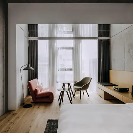 Nobu Hotel Warsaw-3