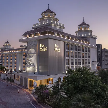 Blue Marlin Deluxe Spa & Resort-2