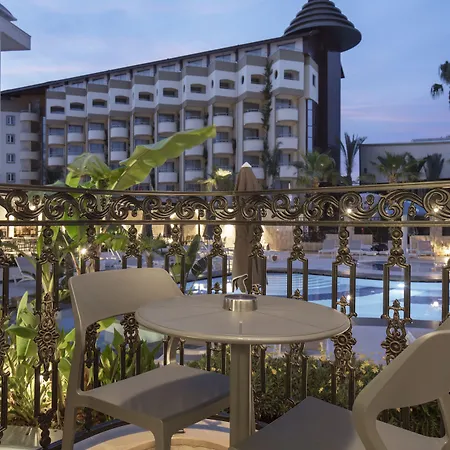 Blue Marlin Deluxe Spa & Resort-2