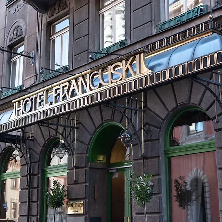 Hotel H15 Francuski Old Town - Destigo Hotels-3