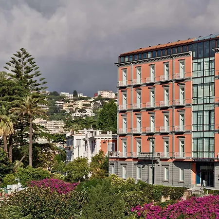 De Bonart Naples, Curio Collection By Hilton-2