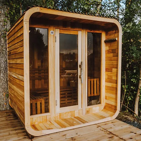 Finger Lakes Treehouse-3