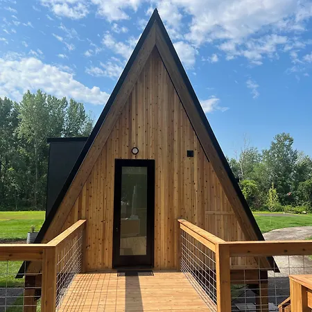 Finger Lakes Treehouse-2