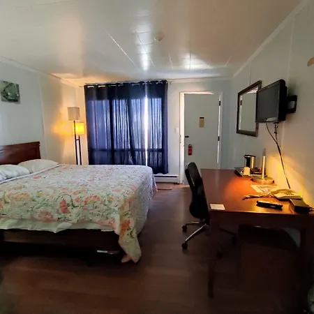 Regal Motel-3