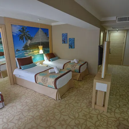 Hotel Izgrev Spa & Aquapark-3