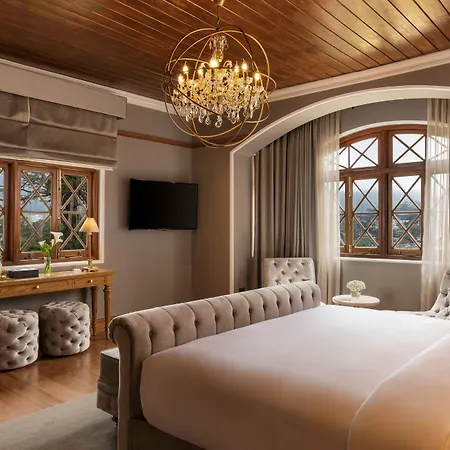 The Bellwood Manor-3