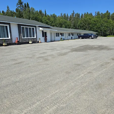 White Fang Motel-2