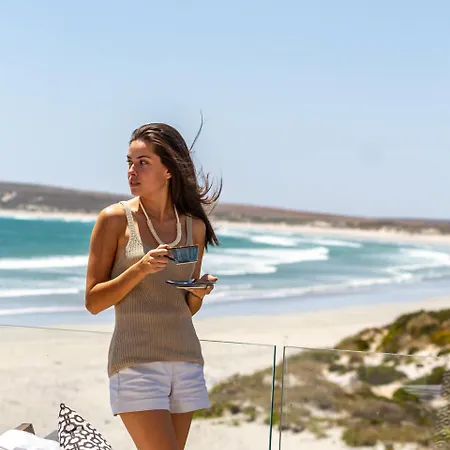 Strandloper Ocean Boutique Hotel-3