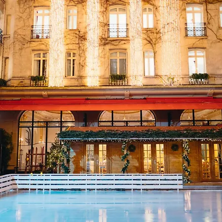 Hotel Plaza Athenee - Dorchester Collection-3