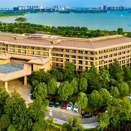 Crowne Plaza Xuzhou Dalong Lake By Ihg-2