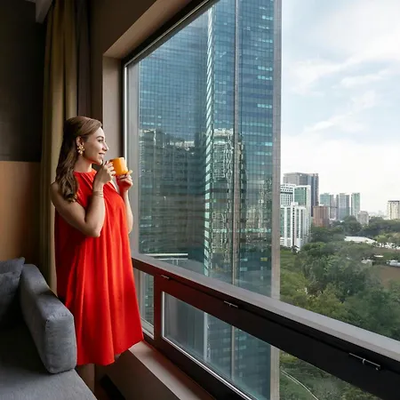 Renaissance Kuala Lumpur Hotel & Convention Centre-2