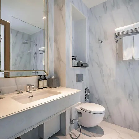 Muu Bangkok, Small Luxury Hotels Of The World-3