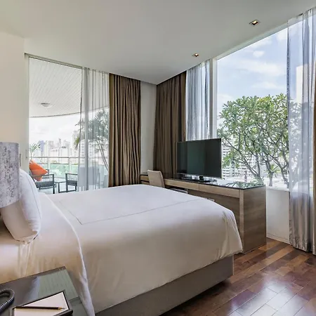 Muu Bangkok, Small Luxury Hotels Of The World-2