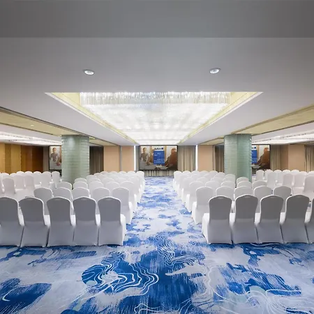 Radisson Blu Hotel Shanghai New World-2