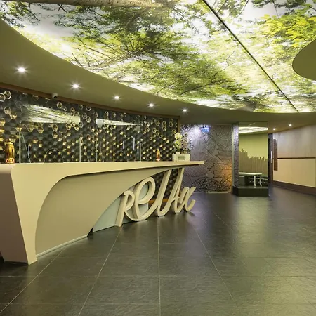 Side Star Elegance Hotel-2