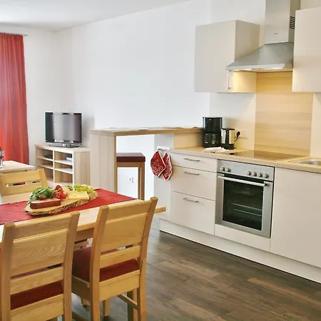 Seehotel und Appartements Schnöller-2