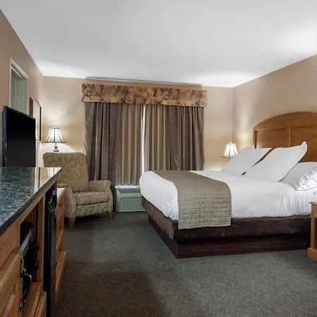 Norfolk Lodge & Suites, An Ascend Collection Hotel-2