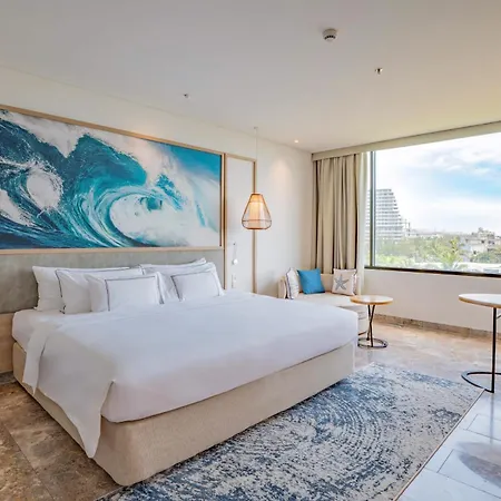 Melia Danang Beach Resort-2