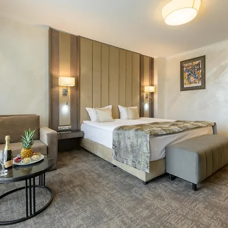 Grand Hotel Sveti Vlas - Fitness & Spa Hotel-2